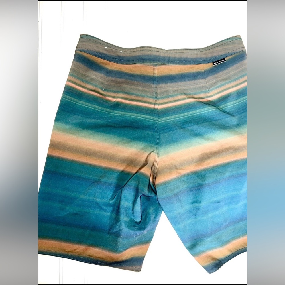 Jetty Supply Co Size 30 Board Shorts  Holyoke Performance Boardshort Swim Trunks - Picture 5 of 5